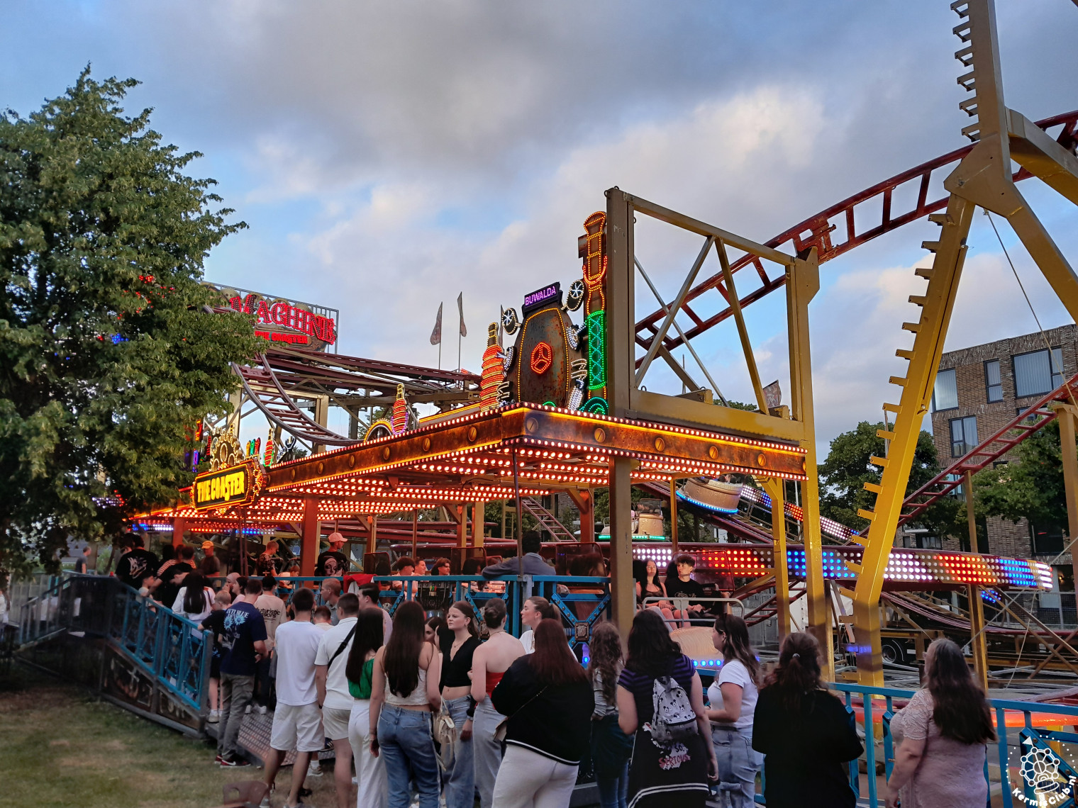 58-time-machine-the-coaster-02.jpg